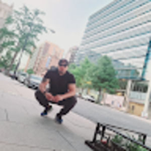 Meet your Posher, Vicente pastor